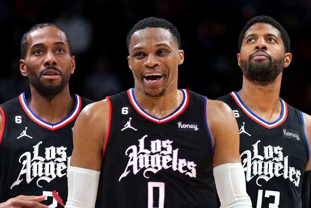 【爱游戏体育】华莱士当选新斯文分主教练,制定新赛季赛程