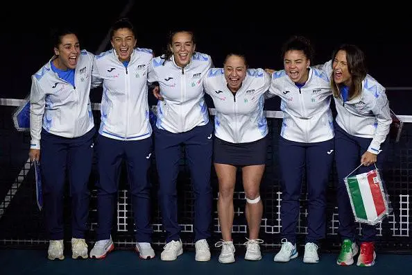 爱游戏体育_意大利女子足球队勇战晋级八强